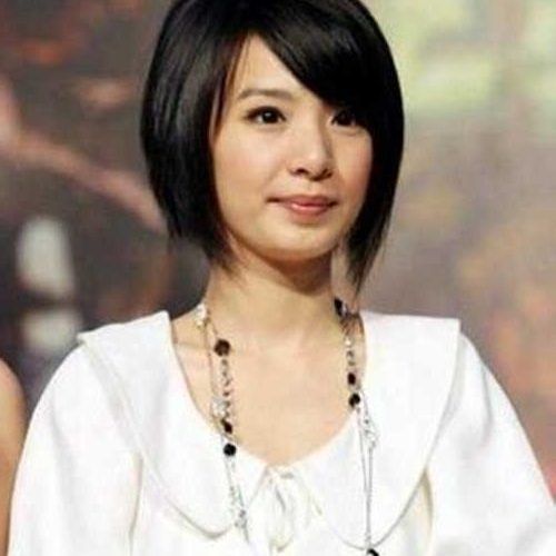 Short Hairstyles For Asian Round Face (Photo 17 of 20)