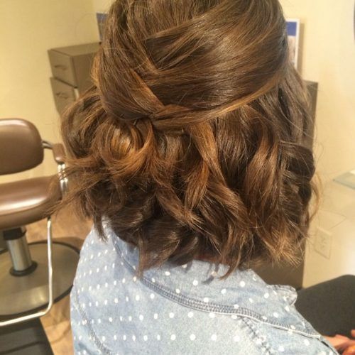 Short Spiral Waves Hairstyles For Brides (Photo 8 of 20)