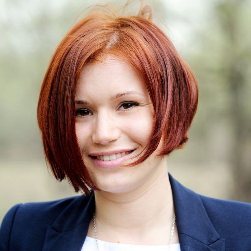Rounded Bob Hairstyles With Side Bangs (Photo 11 of 20)