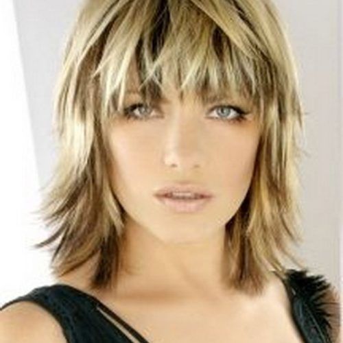 Medium Hairstyles With Bangs And Layers (Photo 9 of 20)