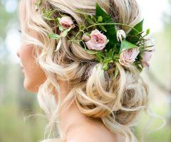 20 Photos Romantic Florals Updo Hairstyles
