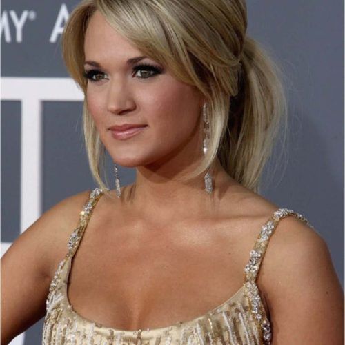 Carrie Underwood Medium Haircuts (Photo 17 of 20)