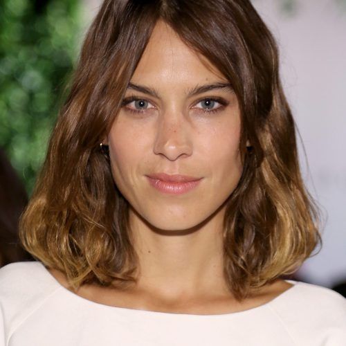 Chestnut Short Hairstyles With Subtle Highlights (Photo 20 of 20)