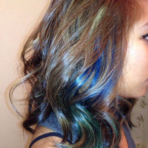Blonde Hairstyles With Green Highlights (Photo 7 of 20)