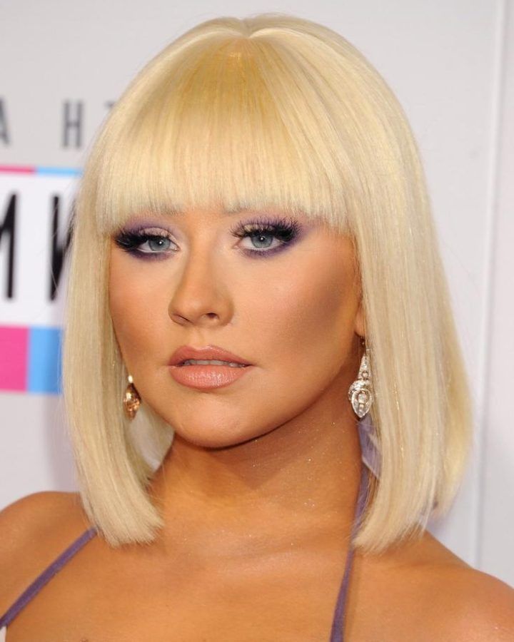 2024 Latest Christina Aguilera Shoulder Length Bob Hairstyles