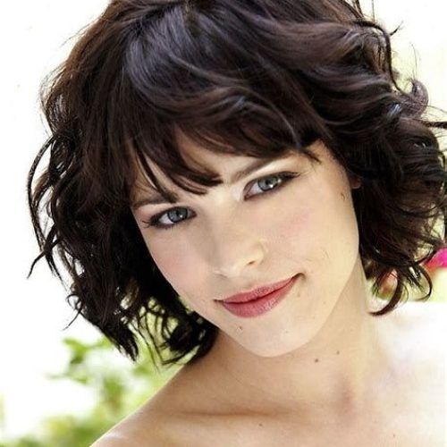Shag Hairstyles With Messy Wavy Bangs (Photo 14 of 20)