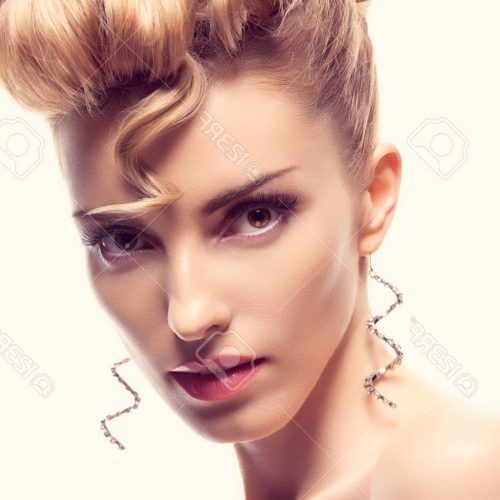 Blonde Mohawk Hairstyles (Photo 16 of 20)