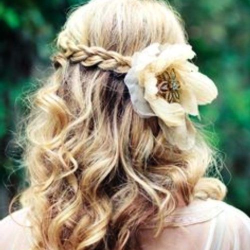 Diy Wedding Hairstyles For Shoulder Length Hair (Photo 1 of 15)