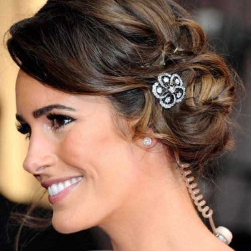 Wedding Hairstyles For Round Shaped Faces (Photo 13 of 15)