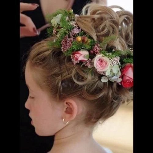 Wedding Hairstyles For Young Bridesmaids (Photo 4 of 15)