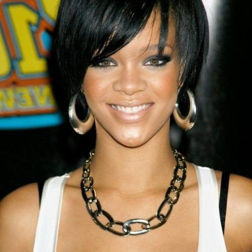 Rihanna Bob Hairstyles (Photo 15 of 15)