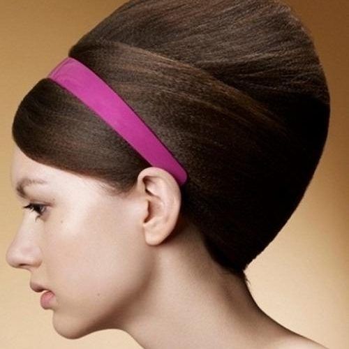 Cute Short Hairstyles With Headbands (Photo 17 of 20)