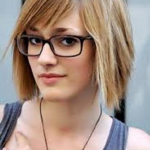 Short Haircuts For Glasses (Photo 6 of 20)