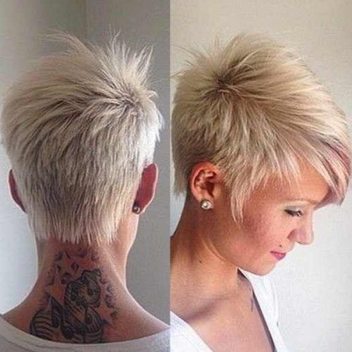 Pixie Haircuts For Women Over 40 (Photo 17 of 20)
