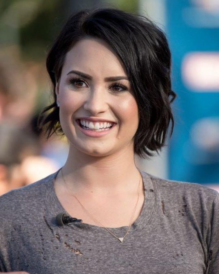 20 Collection of Demi Lovato Short Haircuts