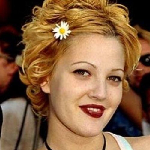 Drew Barrymore Short Haircuts (Photo 19 of 20)