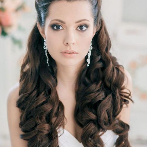 Wedding Hairstyles For Long Wavy Hair (Photo 2 of 15)