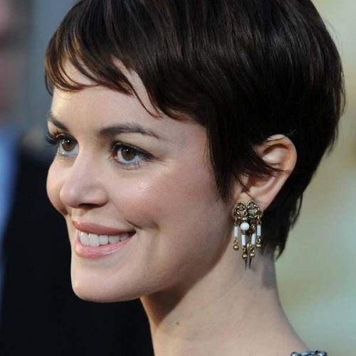 Easy Care Short Hairstyles For Fine Hair (Photo 13 of 20)