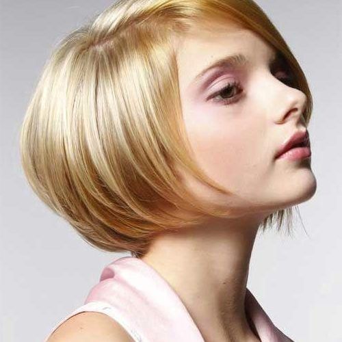 Easy Care Short Haircuts (Photo 8 of 20)