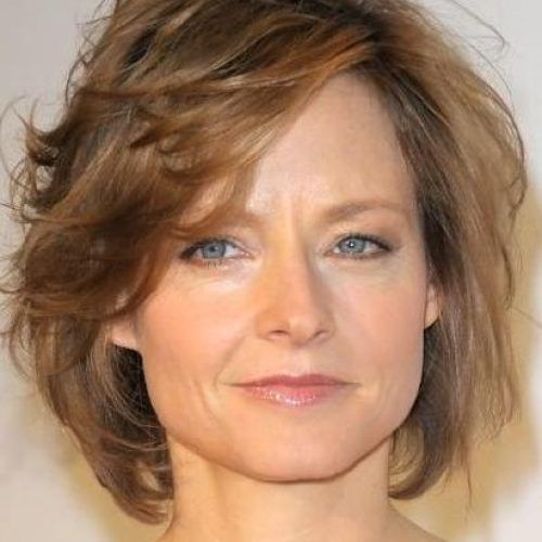 Short Hairstyles For Over 40 Year Old Woman (Photo 8 of 15)