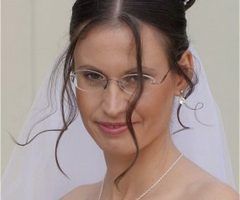 15 Photos Wedding Hairstyles with Glasses