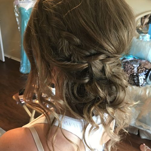 Curled Half-Up Hairstyles (Photo 12 of 20)