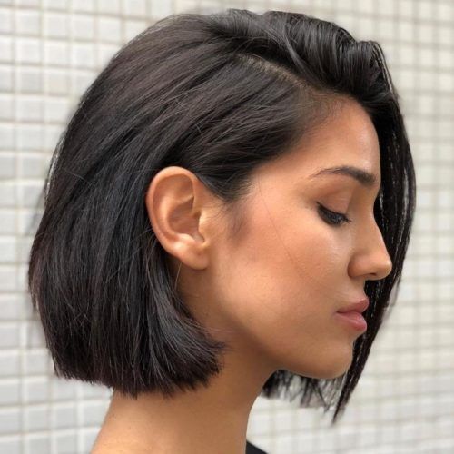 Ear Length French Bob Hairstyles (Photo 1 of 20)