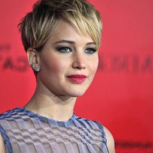 Famous Pixie Haircuts (Photo 1 of 20)