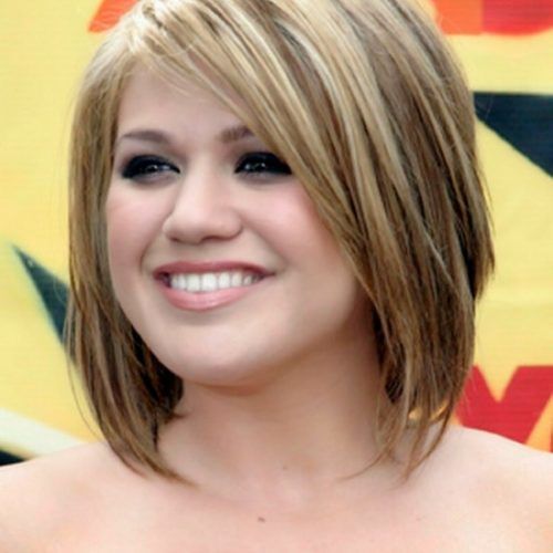 Medium Hairstyles For Round Chubby Faces (Photo 8 of 20)