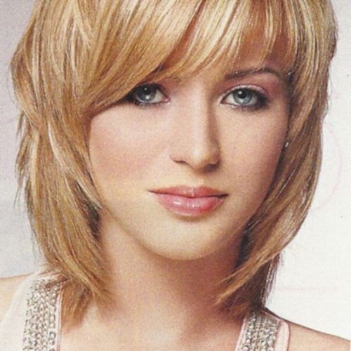 Shaggy Short Hairstyles For Long Faces (Photo 3 of 15)