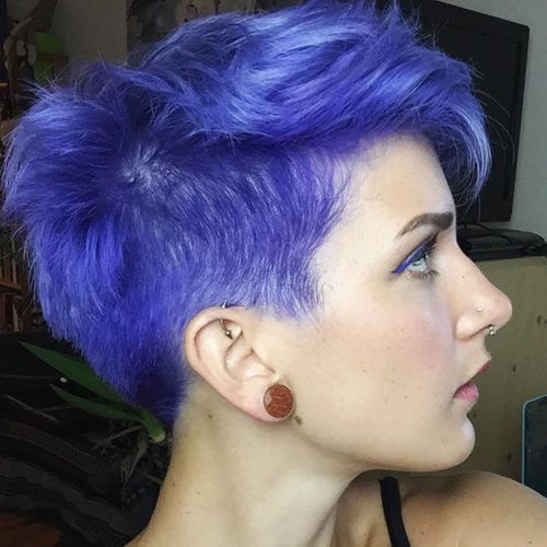 Short Hairstyles With Blue Highlights And Undercut (Photo 2 of 20)