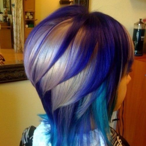 Short Hairstyles With Blue Highlights And Undercut (Photo 17 of 20)