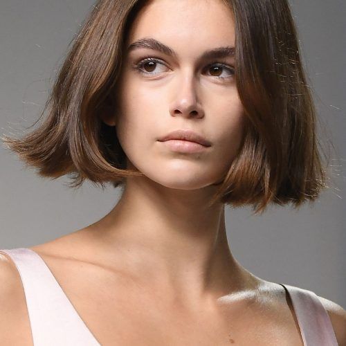 Smooth Bob Hairstyles (Photo 17 of 20)