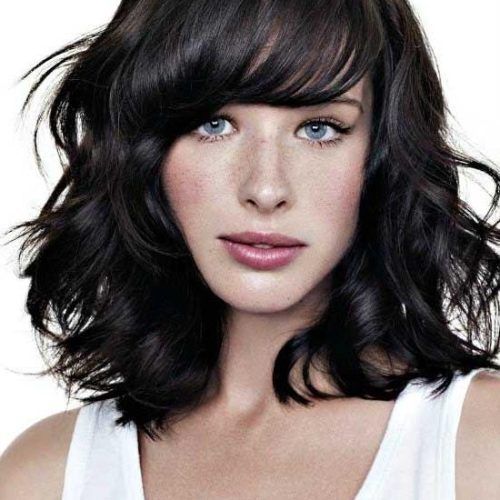 Wavy Bob Hairstyles With Bangs (Photo 6 of 15)