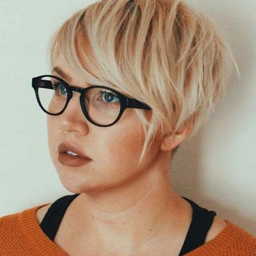 Pixie Hairstyles For Round Faces (Photo 20 of 20)