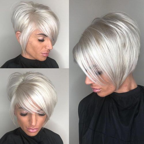 Choppy Side-Parted Bob Hairstyles (Photo 1 of 20)