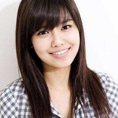 Asian Hairstyles With Side Bangs (Photo 18 of 20)