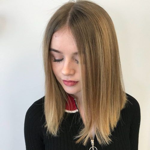 Blonde Lob Hairstyles With Middle Parting (Photo 4 of 20)