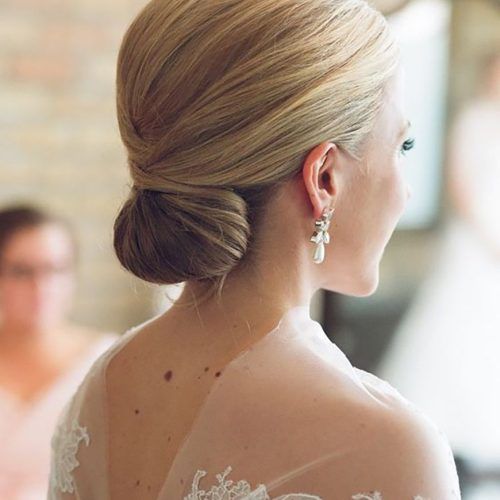 Chic And Sophisticated Chignon Hairstyles For Wedding (Photo 4 of 20)