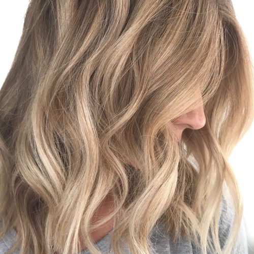Dishwater Waves Blonde Hairstyles (Photo 4 of 20)