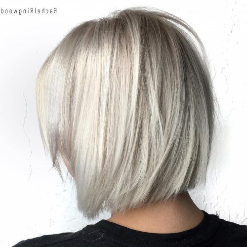 One Length Short Blonde Bob Hairstyles (Photo 7 of 20)