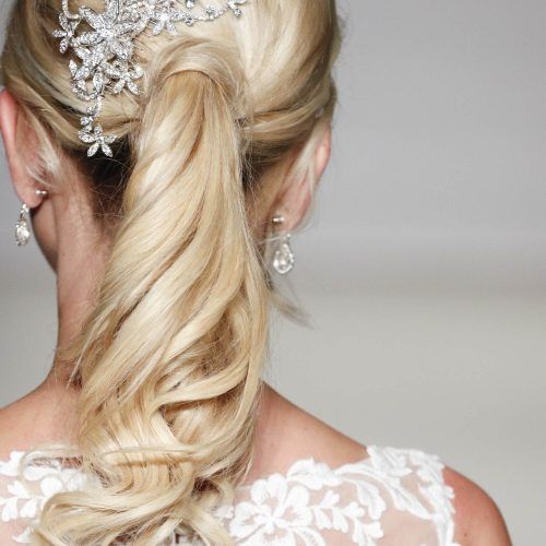 Quirky Wedding Hairstyles (Photo 4 of 15)