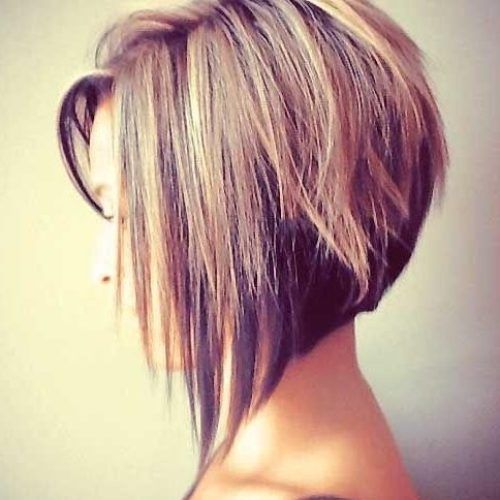 Stacked Inverted Bob Hairstyles (Photo 8 of 15)