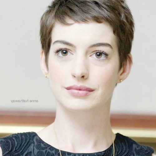 Celebrities Pixie Haircuts (Photo 20 of 20)