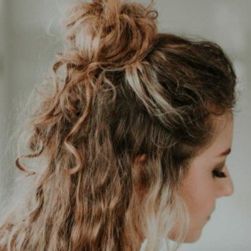 Medium Length Wavy Hairstyles With Top Knot (Photo 20 of 20)