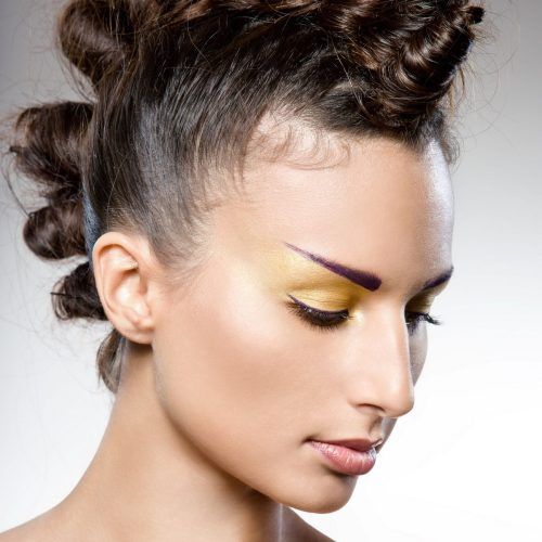 Messy Hawk Hairstyles For Women (Photo 9 of 20)