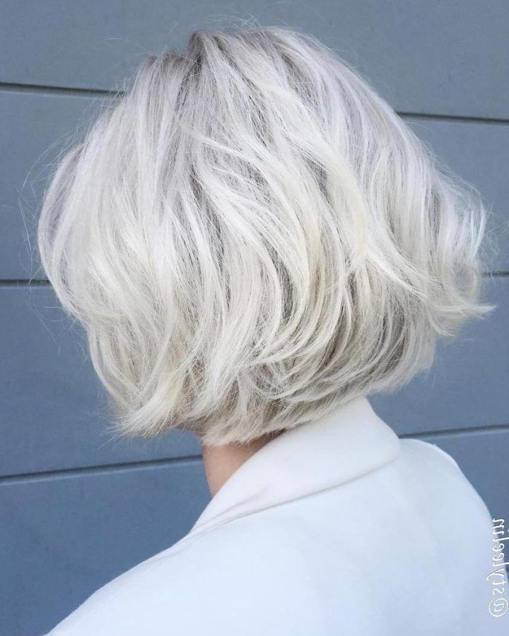 2024 Popular Platinum Blonde Bob Hairstyles with Exposed Roots