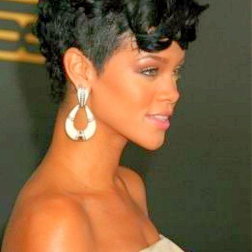 Rihanna Black Curled Mohawk Hairstyles (Photo 14 of 20)