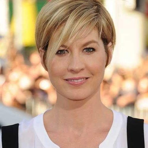 Short Pixie Haircuts For Round Face (Photo 20 of 20)