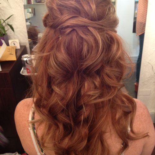 Veiled Bump Bridal Hairstyles With Waves (Photo 12 of 20)
